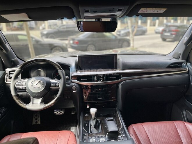 Lexus LX 570 2017, 110,000 km - 5.7 l - Bakı