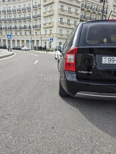 Kia Carens 2011, 283,000 km - 2.0 l - Bakı
