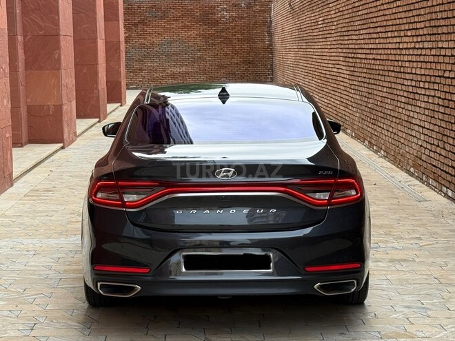 Hyundai Grandeur 2017, 198,000 km - 2.2 л - Bakı