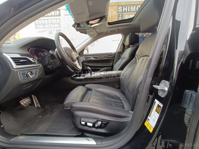 BMW 740 2019, 196,000 km - 3.0 l - Bakı