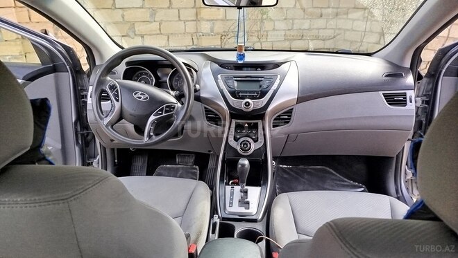 Hyundai Elantra 2012, 252,000 km - 1.8 л - Mingəçevir