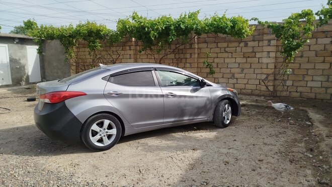 Hyundai Elantra 2012, 252,000 km - 1.8 л - Mingəçevir