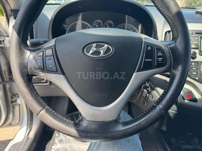 Hyundai i30 2009, 310,100 km - 1.6 l - Tovuz