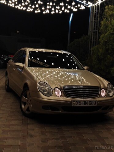 Mercedes E 220 d 2003, 555,600 km - 2.2 l - Naxçıvan