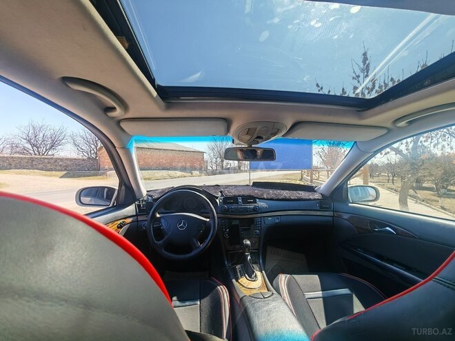 Mercedes E 220 d 2003, 555,600 km - 2.2 l - Naxçıvan