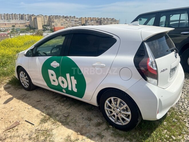 Toyota Aqua 2020, 100,000 km - 1.5 l - Bakı