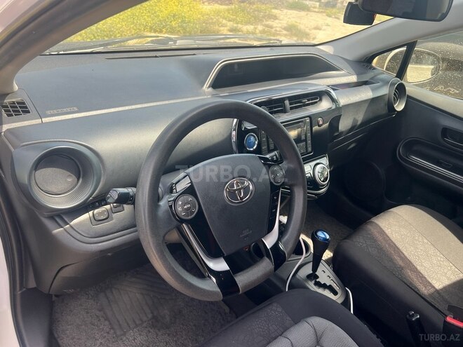 Toyota Aqua 2020, 100,000 km - 1.5 l - Bakı