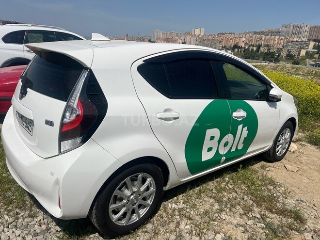 Toyota Aqua 2020, 100,000 km - 1.5 l - Bakı