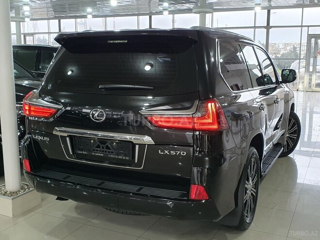 Lexus LX 570 2018, 30,000 km - 5.7 л - Bakı