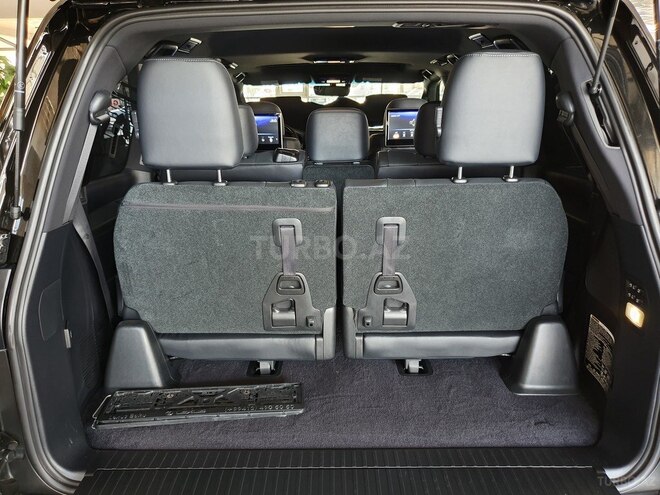 Lexus LX 570 2018, 30,000 km - 5.7 л - Bakı