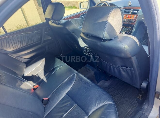 Mercedes E 240 1998, 463,000 km - 2.4 l - Bakı