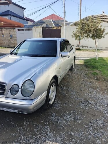 Mercedes E 240 1998, 463,000 km - 2.4 l - Bakı