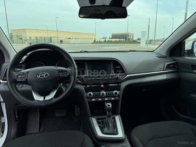 Hyundai Elantra 2019, 75,606 km - 2.0 l - Bakı