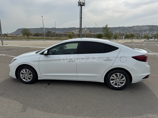 Hyundai Elantra 2019, 75,606 km - 2.0 l - Bakı