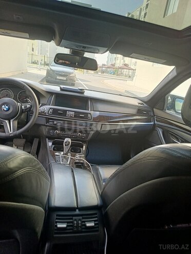 BMW 528 2015, 286,000 km - 2.0 l - Bakı