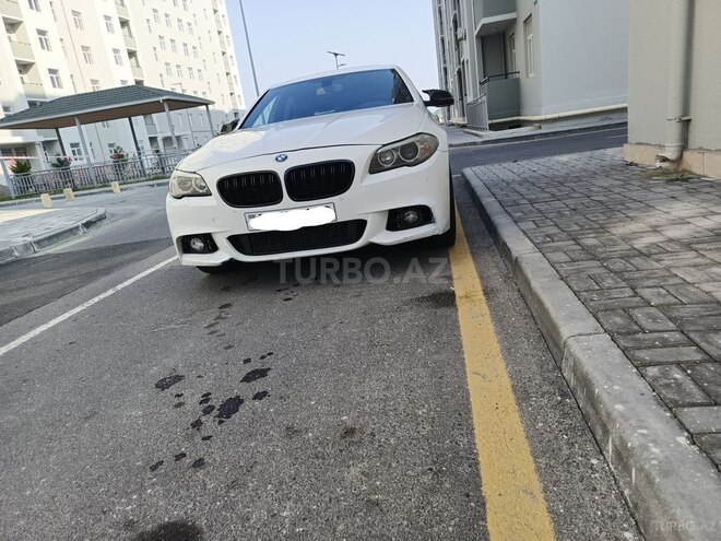 BMW 528 2015, 286,000 km - 2.0 l - Bakı