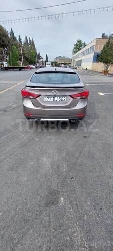 Hyundai Elantra 2014, 231,700 km - 1.8 l - Şirvan