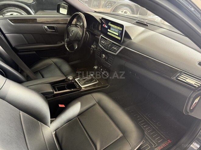 Mercedes E 220 d 2010, 255,000 km - 2.2 l - Bakı