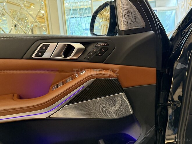 BMW X7-18