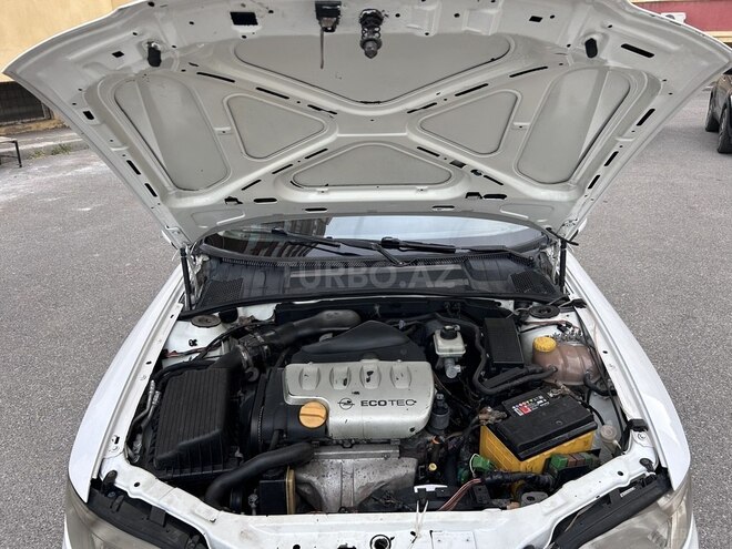 Opel Vectra 2000, 232,000 km - 1.8 l - Bakı