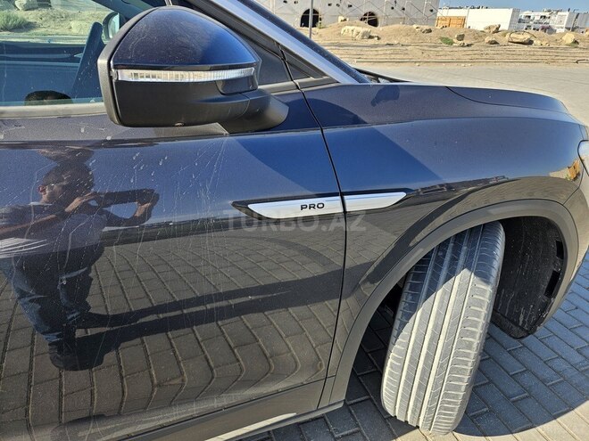 Volkswagen ID.6 Crozz 2022, 35,000 km - 0.0 l - Bakı