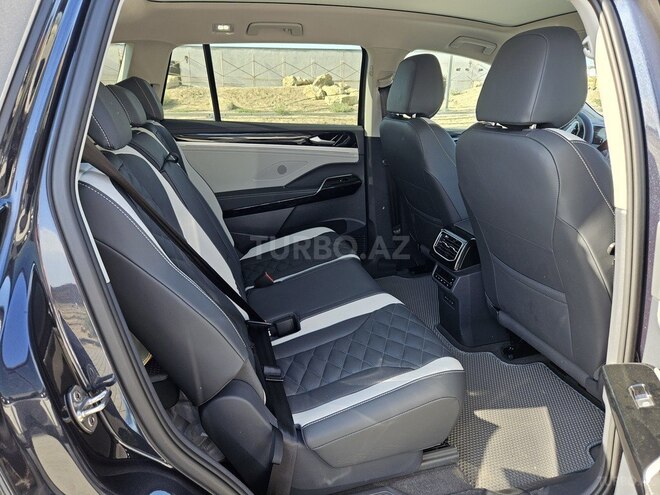 Volkswagen ID.6 Crozz 2022, 35,000 km - 0.0 l - Bakı