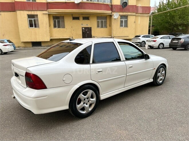 Opel Vectra 2000, 232,000 km - 1.8 l - Bakı