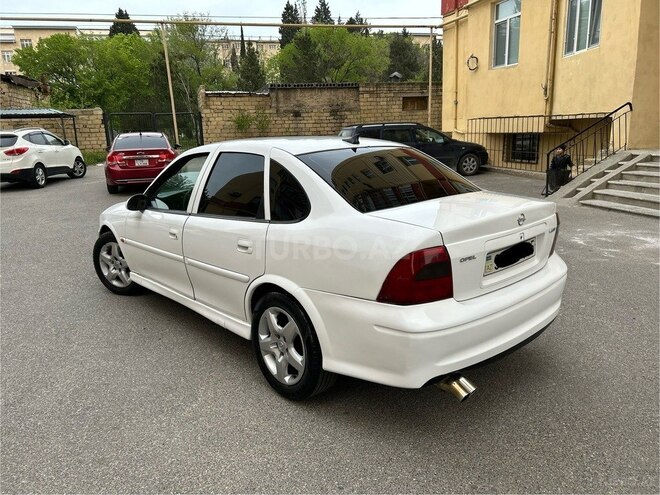 Opel Vectra 2000, 232,000 km - 1.8 l - Bakı