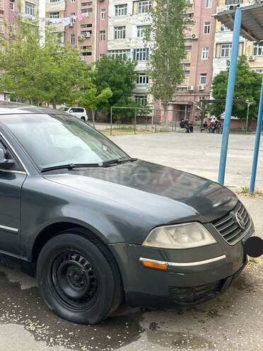 Volkswagen Passat 2004, 250,000 km - 1.8 л - Sumqayıt