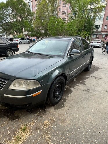 Volkswagen Passat 2004, 250,000 km - 1.8 л - Sumqayıt