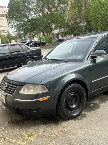 Volkswagen Passat 2004, 250,000 km - 1.8 л - Sumqayıt