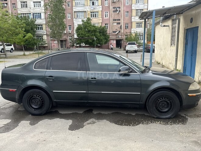 Volkswagen Passat 2004, 250,000 km - 1.8 л - Sumqayıt