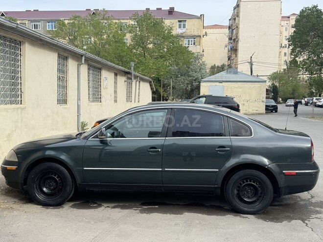 Volkswagen Passat 2004, 250,000 km - 1.8 л - Sumqayıt