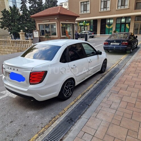 LADA (VAZ) Granta 2019, 130,000 km - 1.6 л - Bakı