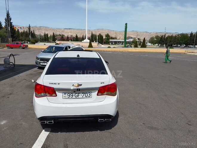 Chevrolet Cruze 2010, 253,416 km - 1.6 л - Mingəçevir