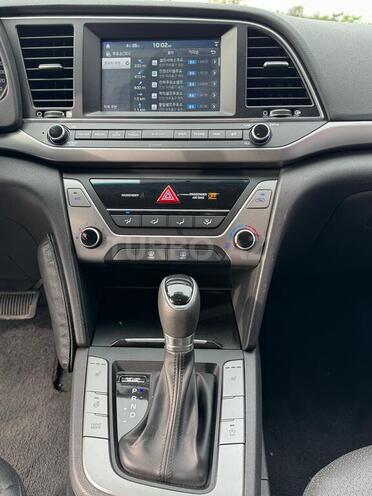 Hyundai Avante 2016, 194,000 km - 1.6 л - Bakı