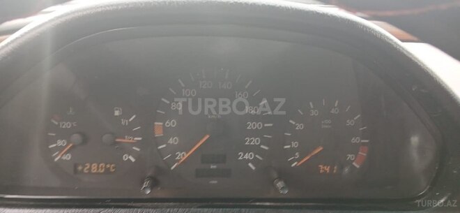 Mercedes C 220 d 1995, 350,000 km - 2.2 л - Bakı