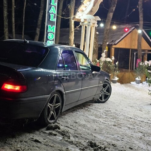 Mercedes C 200 1999, 340,000 km - 2.0 л - Bakı