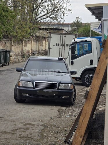 Mercedes C 200 1999, 340,000 km - 2.0 л - Bakı