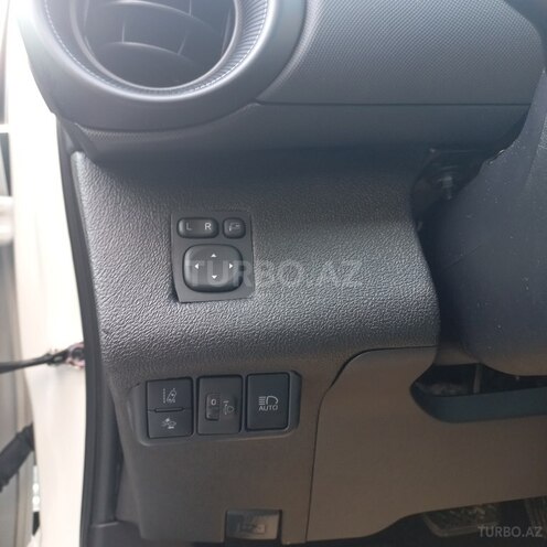 Toyota Aqua 2019, 24,000 km - 1.5 l - Bakı