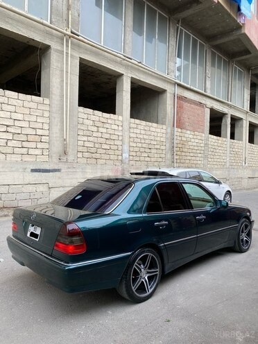 Mercedes C 230 1997, 248,000 km - 2.3 l - Bakı
