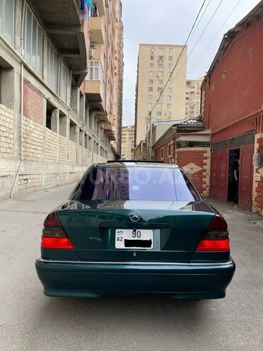 Mercedes C 230 1997, 248,000 km - 2.3 l - Bakı