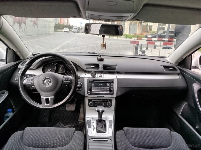 Volkswagen Passat 2010, 232,000 km - 1.8 l - Bakı