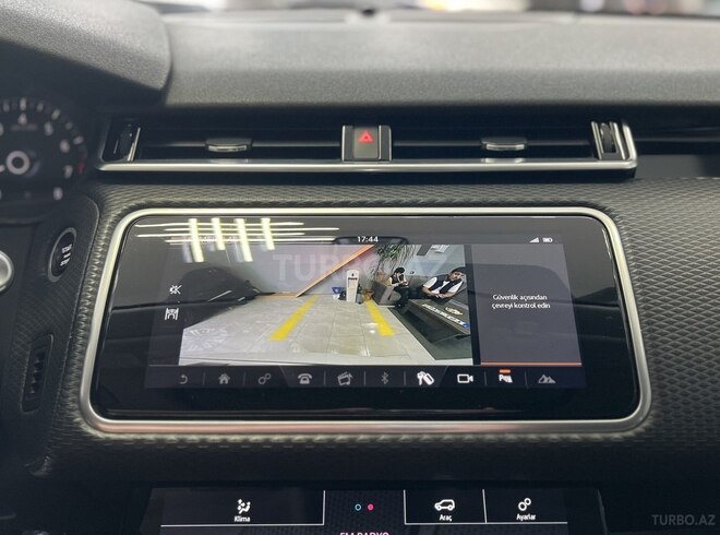 Land Rover RR Velar 2018, 104,000 km - 2.0 л - Bakı
