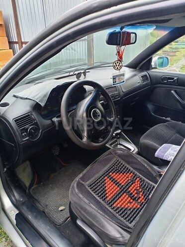 Volkswagen Bora 1999, 380,000 km - 1.6 l - Zaqatala