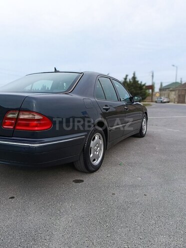Mercedes E 280 2000, 342,500 km - 2.8 l - Bakı