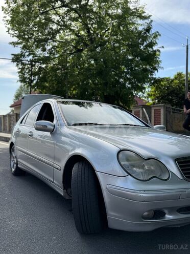Mercedes C 200 2000, 387,000 km - 2.0 l - Bakı