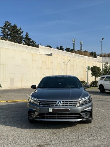 Volkswagen Passat 2016, 192,000 km - 1.8 l - Bakı