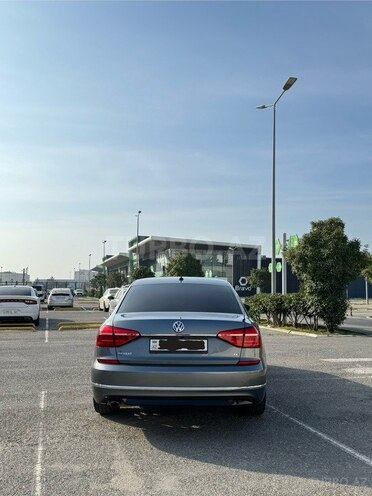 Volkswagen Passat 2016, 192,000 km - 1.8 l - Bakı