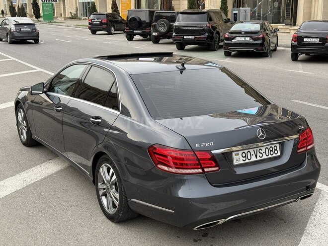 Mercedes E 200 d 2015, 164,000 km - 2.2 l - Bakı